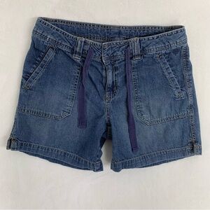 Magellan Sportswear Jean Shorts Women’s Size 8 Med Wash 100% Cotton